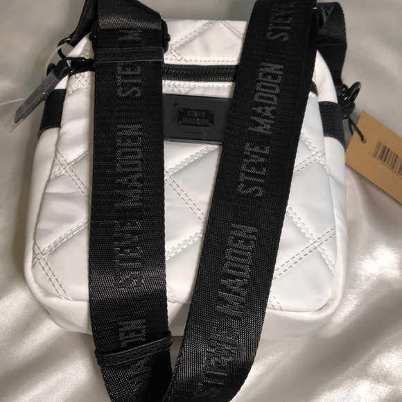 Steve Madden Quilted White Nylon Faux Leather BDRAKE Crossbody Branded Strap NWT - Picture 6 of 16